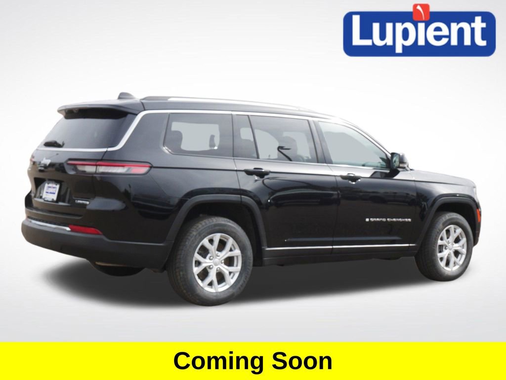 Used 2023 Jeep Grand Cherokee L Limited w/ Luxury Tech Group II image 3