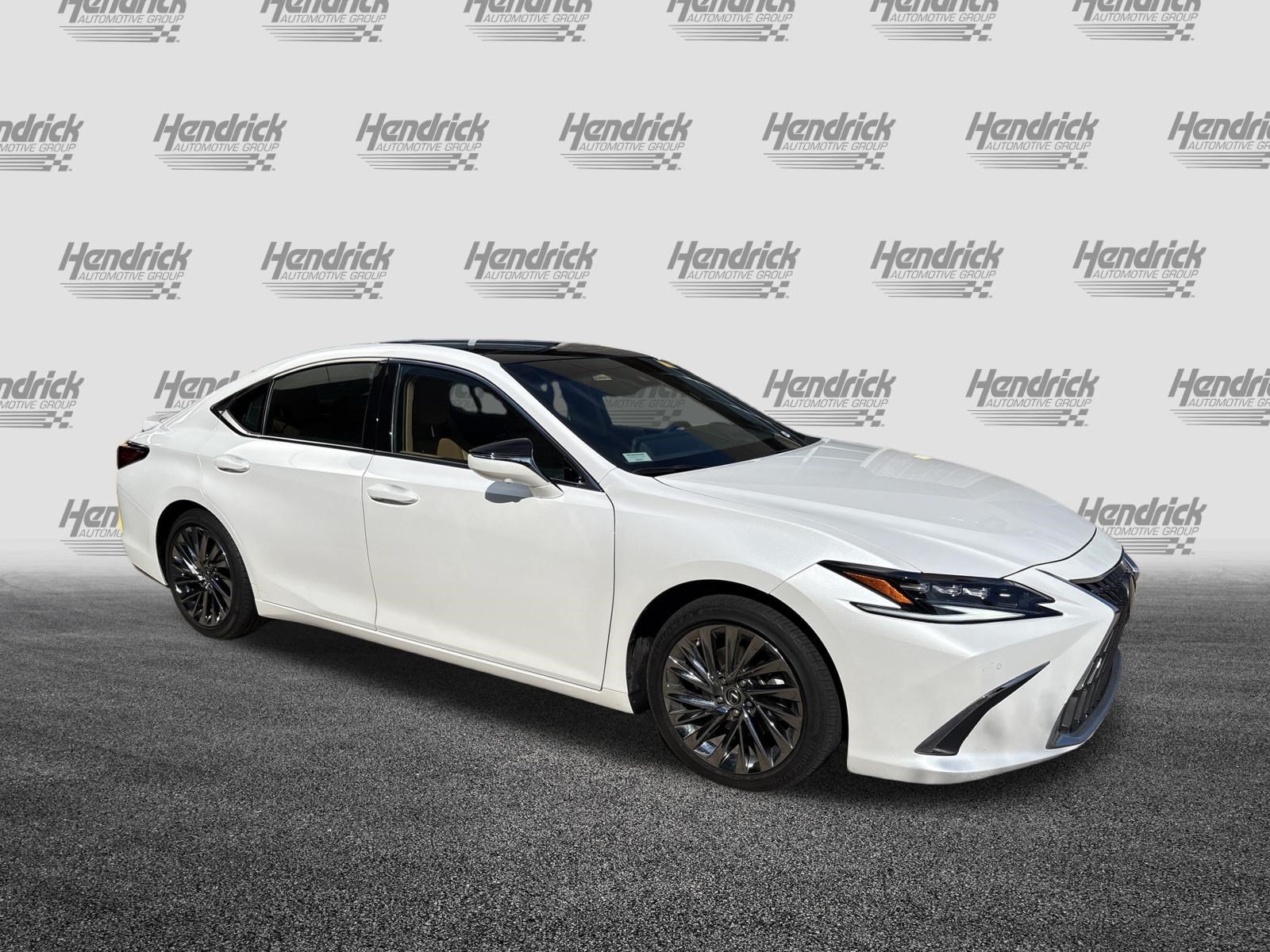 Certified 2025 Lexus ES 350 Ultra Luxury FWD image 2