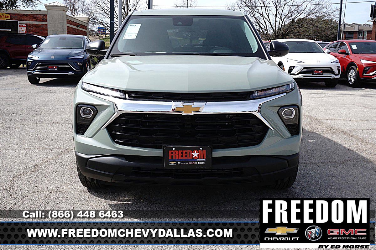 New 2026 Chevrolet TrailBlazer LS w/ LS Convenience Package FWD image 2
