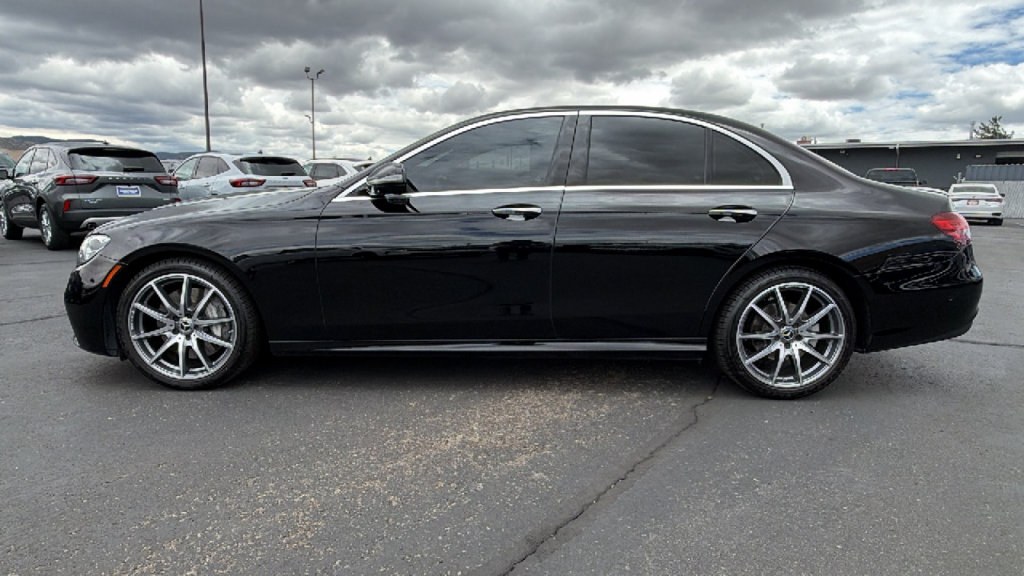 Used 2023 Mercedes-Benz E 350 Sedan image 6