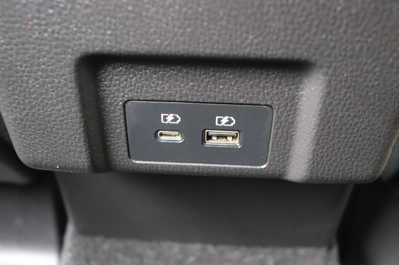 Used 2024 Mitsubishi Eclipse Cross SE image 21