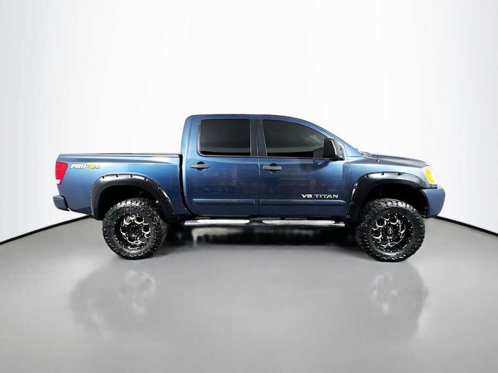 Used 2014 Nissan Titan PRO-4X AWD/4WD image 6