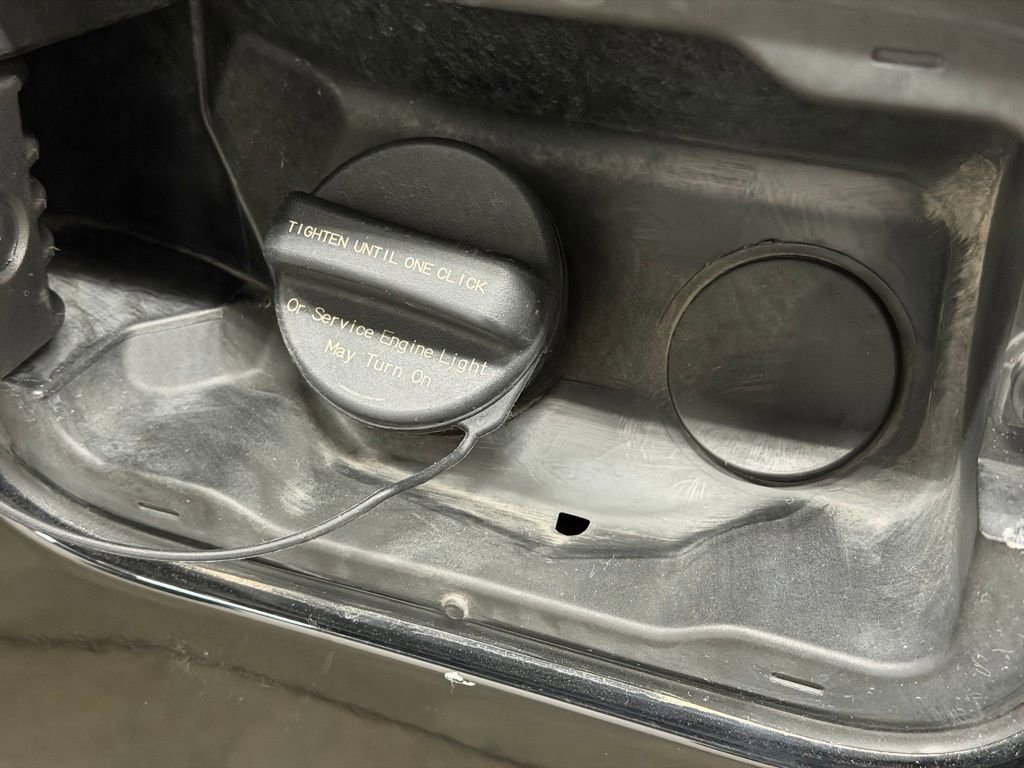 Used 2016 Chevrolet Colorado LT image 26