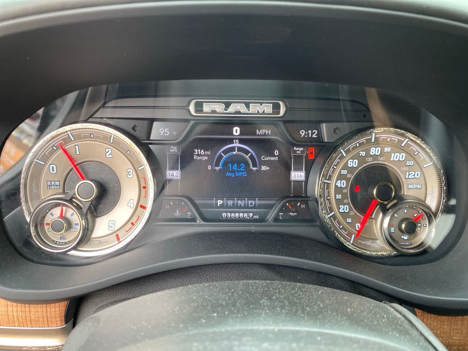 Used 2021 RAM 2500 Limited AWD/4WD image 14