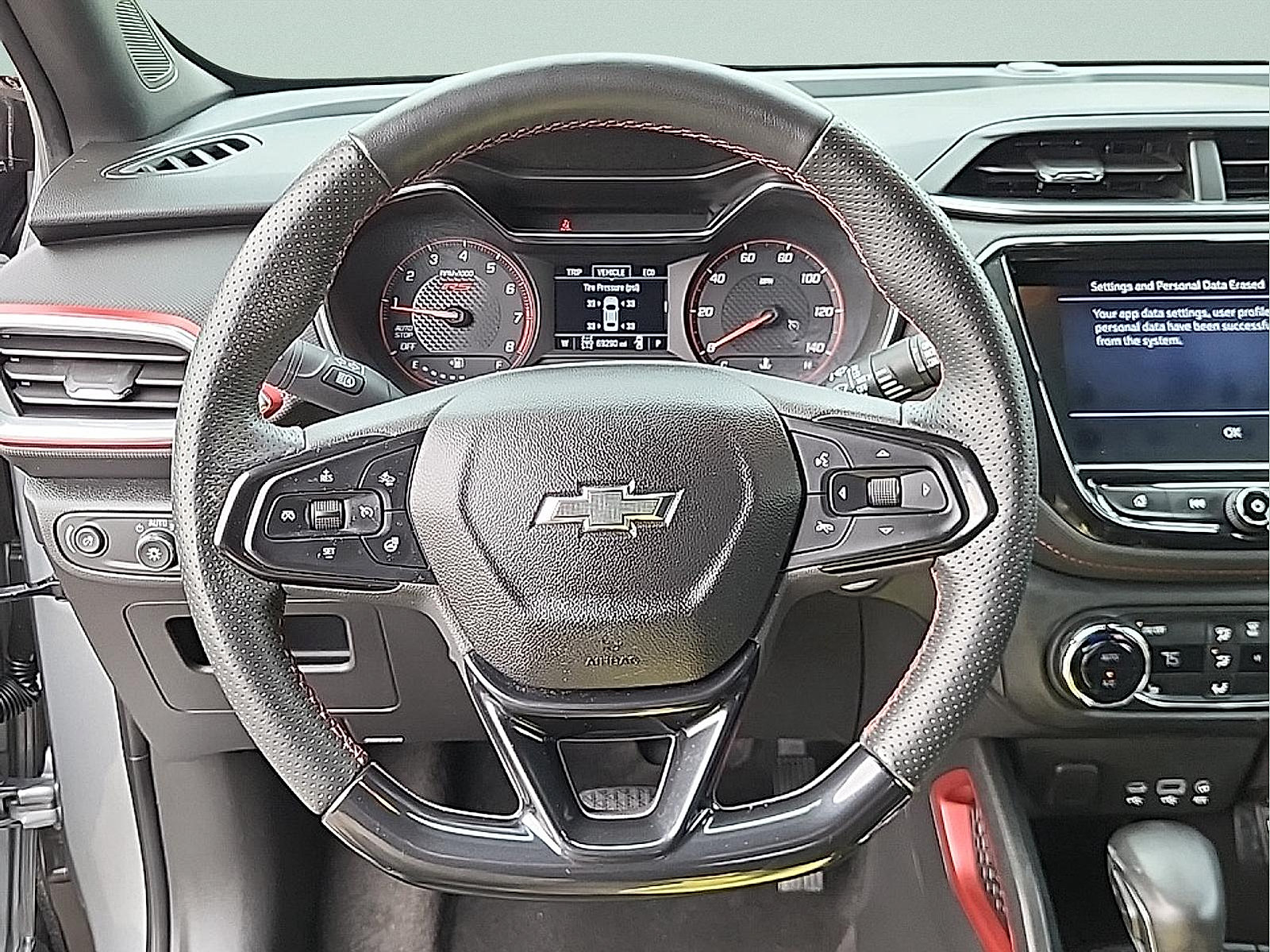 Used 2023 Chevrolet TrailBlazer RS w/ Convenience Package AWD/4WD image 16