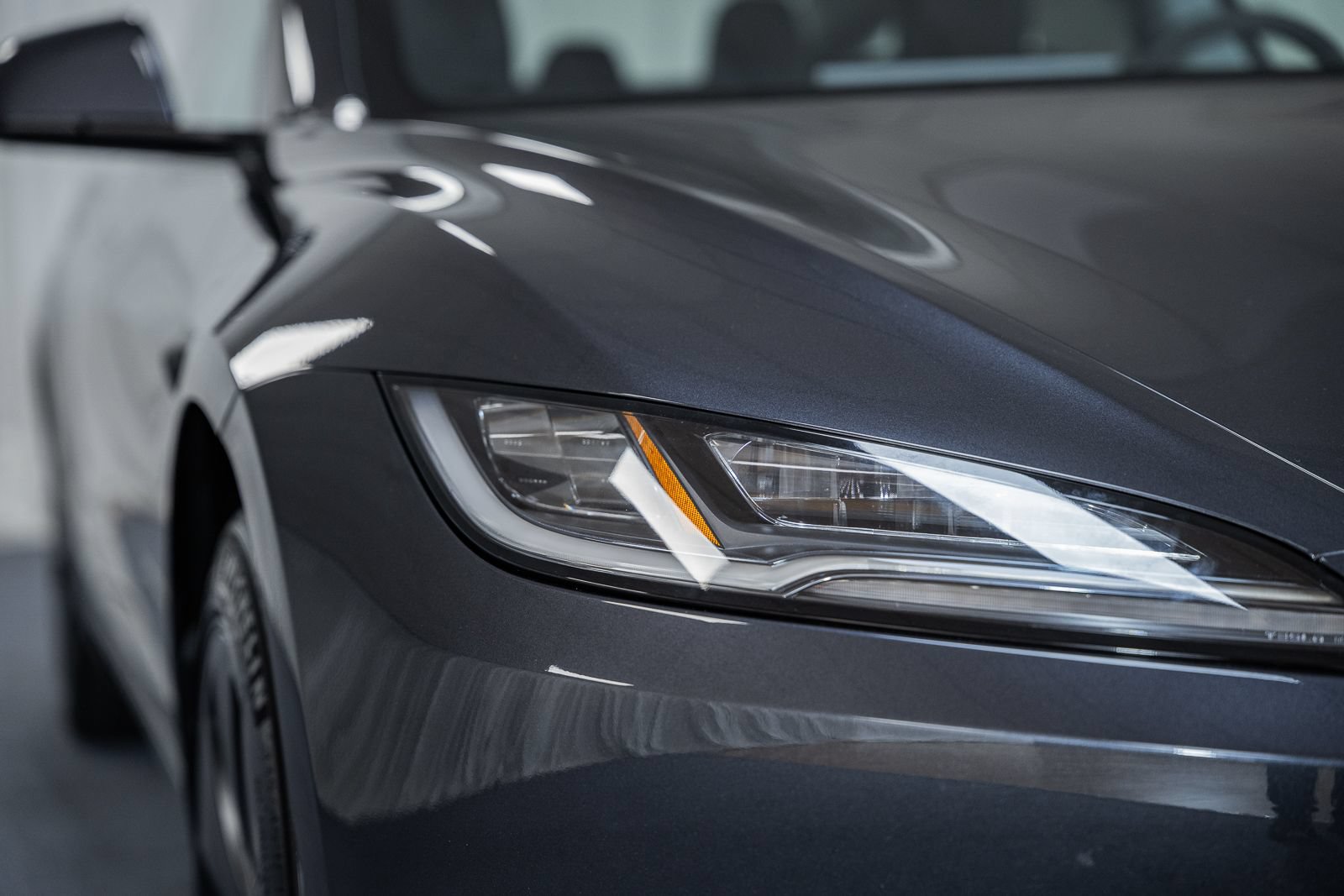 Used 2025 Tesla Model 3 Long Range RWD image 10