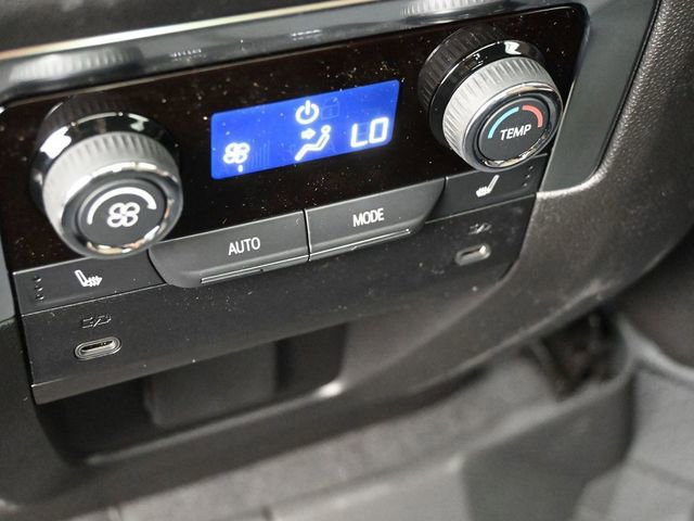 New 2026 Chevrolet Tahoe High Country w/ Sun And Tow Package image 25