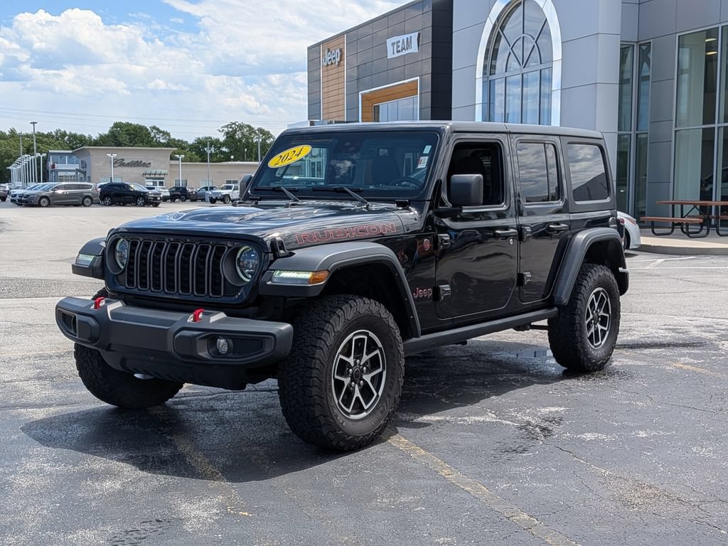 Used 2024 Jeep Wrangler Unlimited Rubicon AWD/4WD image 4