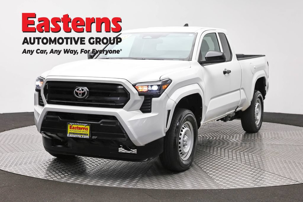 Used 2025 Toyota Tacoma SR