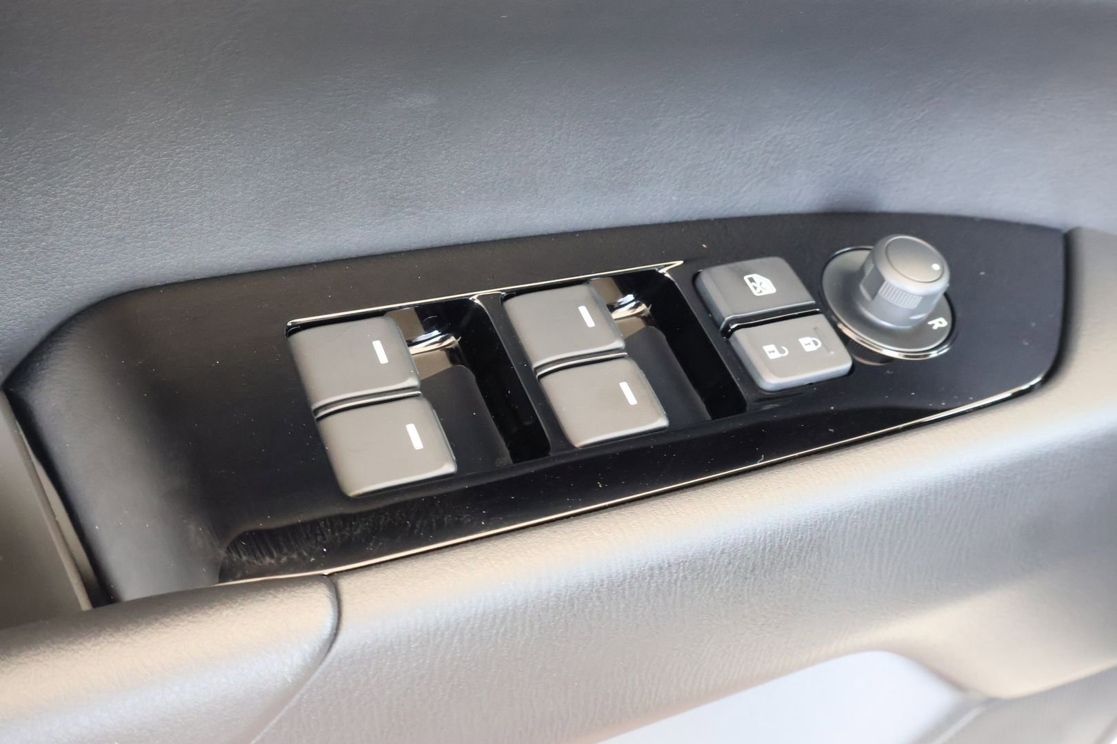 Used 2025 MAZDA CX-5 AWD 2.5 S image 12