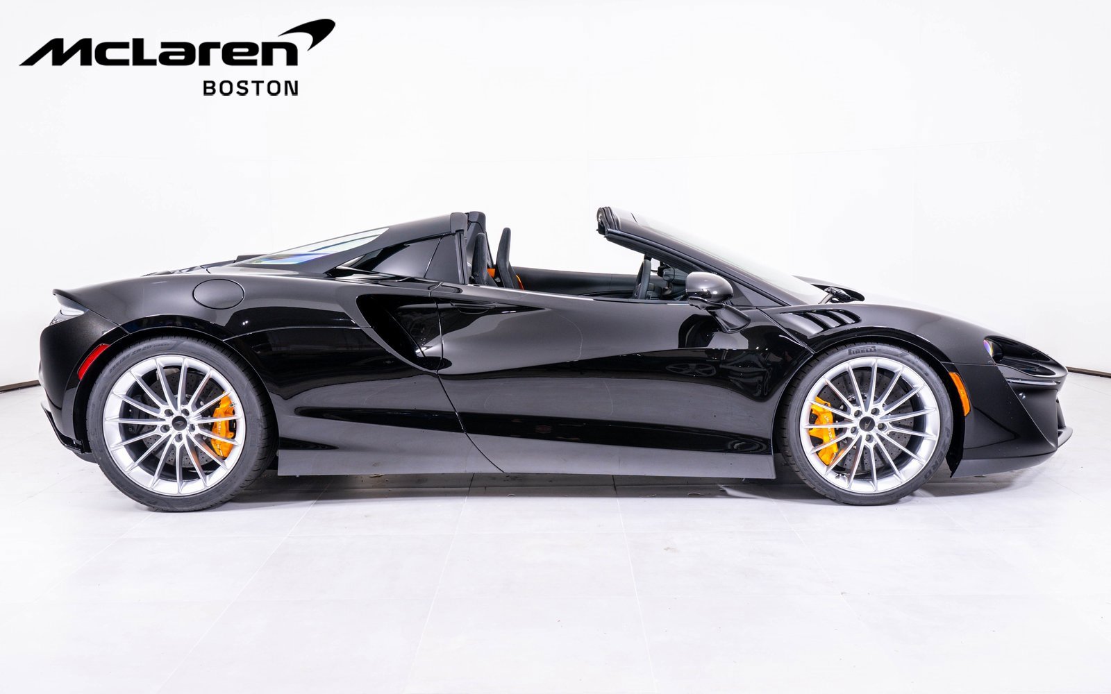 New 2026 McLaren Artura Spider image 8