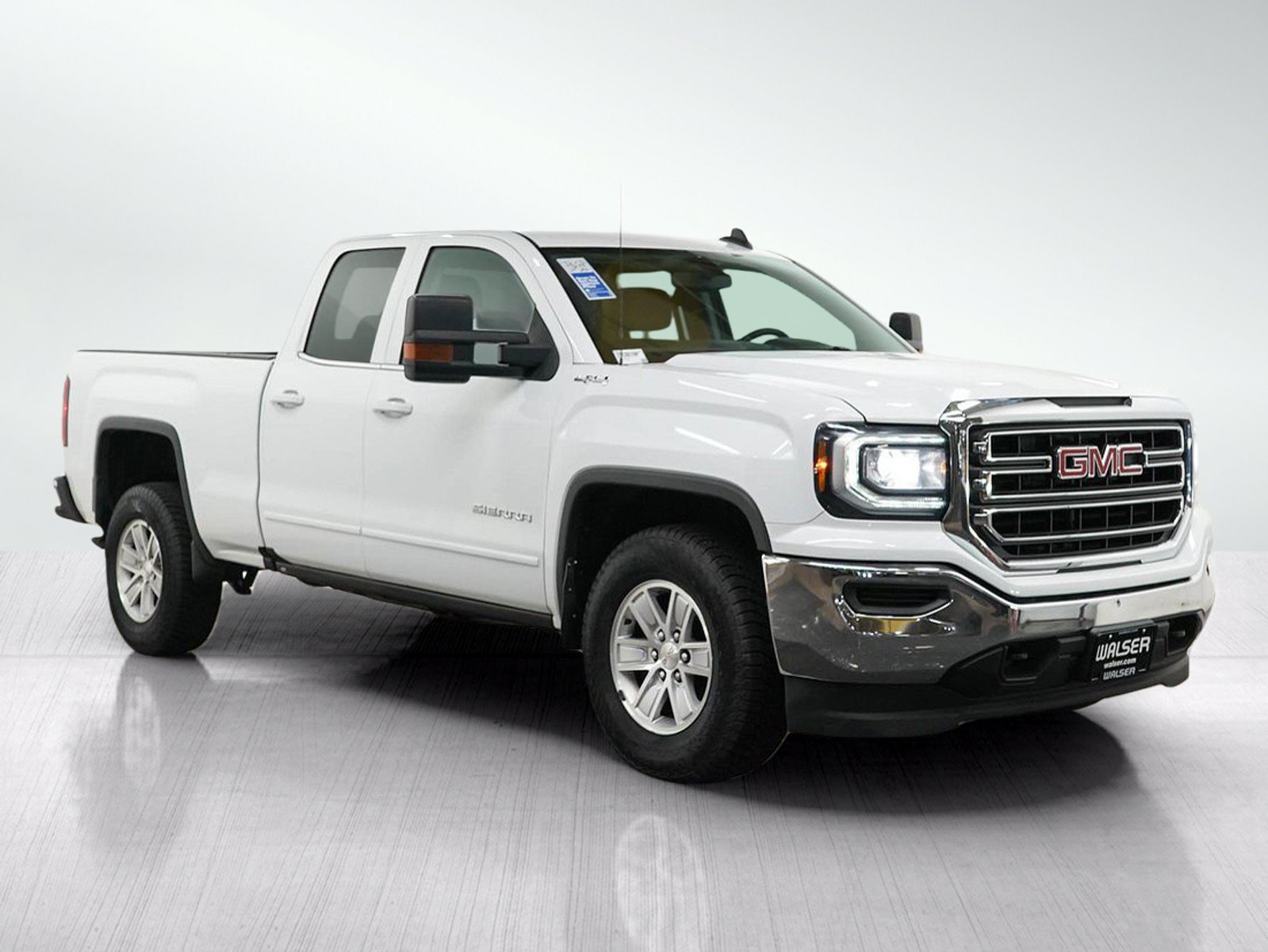 Used 2018 GMC Sierra 1500 SLE AWD/4WD image 8