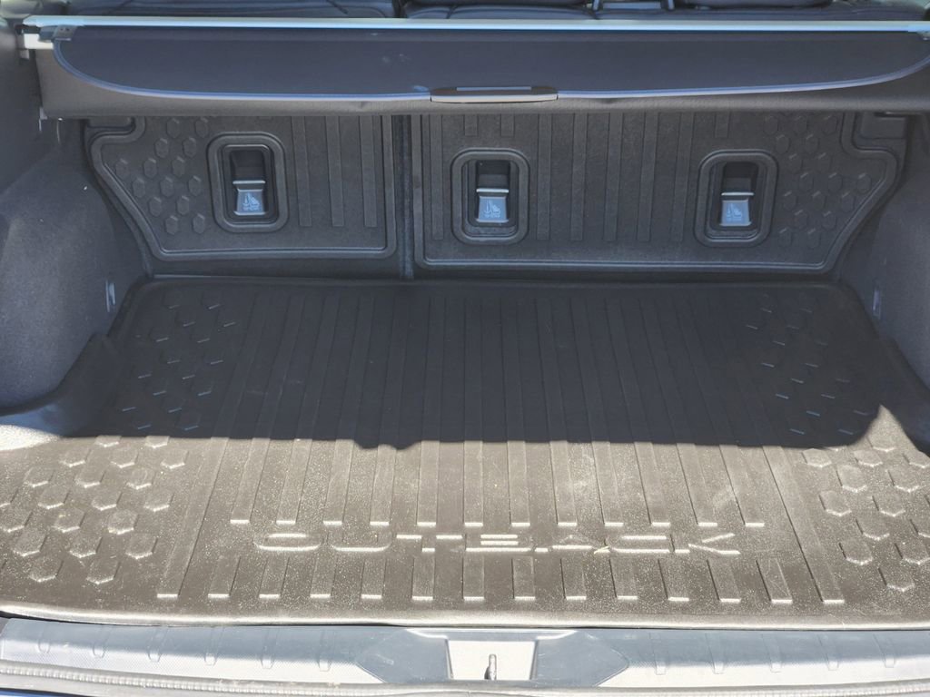 Used 2021 Subaru Outback Limited image 11