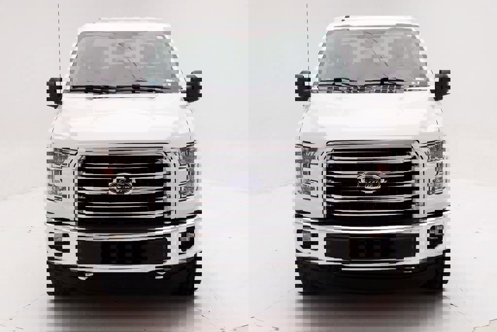 Used 2015 Ford F150 XLT w/ Equipment Group 302A Luxury image 4