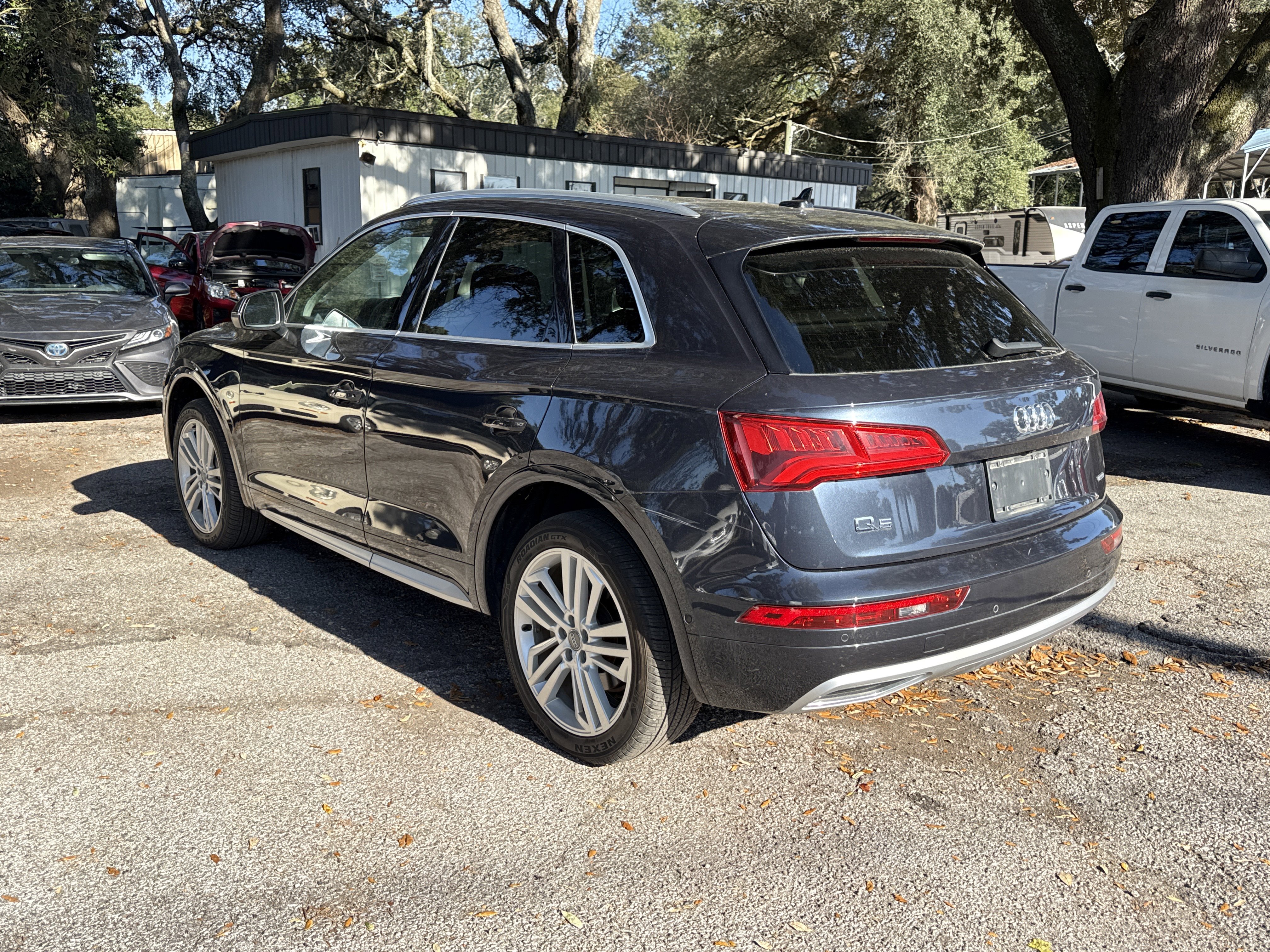 Used 2019 Audi Q5 Prestige AWD/4WD image 3