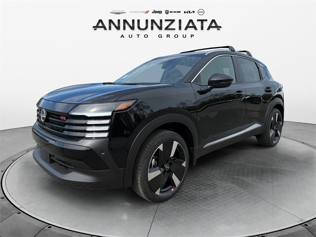 New 2026 Nissan Kicks SR w/ Cold Weather Package