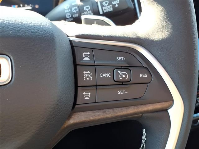 New 2025 Jeep Grand Cherokee Limited image 21