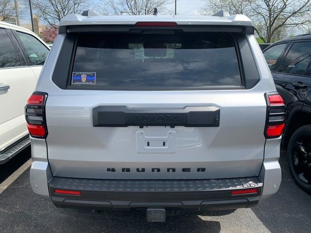 Used 2025 Toyota 4Runner TRD Off-Road Premium w/ Tow Technology Package AWD/4WD image 5