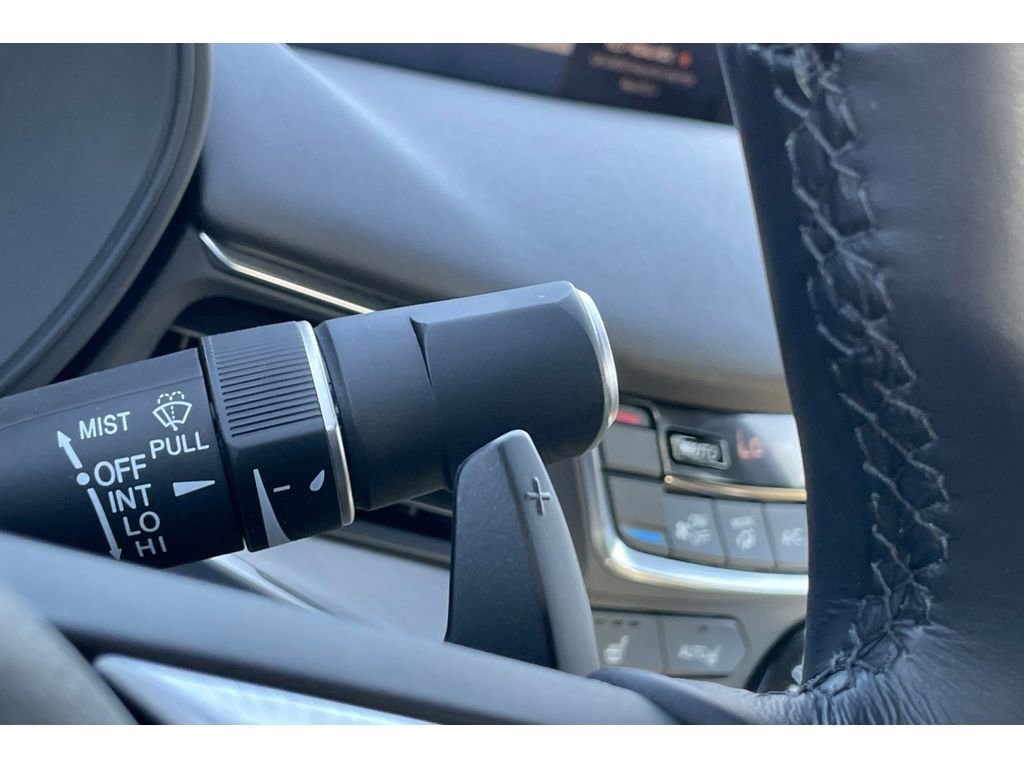 Certified 2025 Acura TLX w/ Technology Package image 37