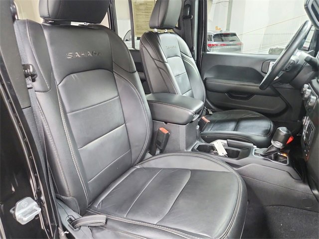 Used 2018 Jeep Wrangler Unlimited Sahara image 41