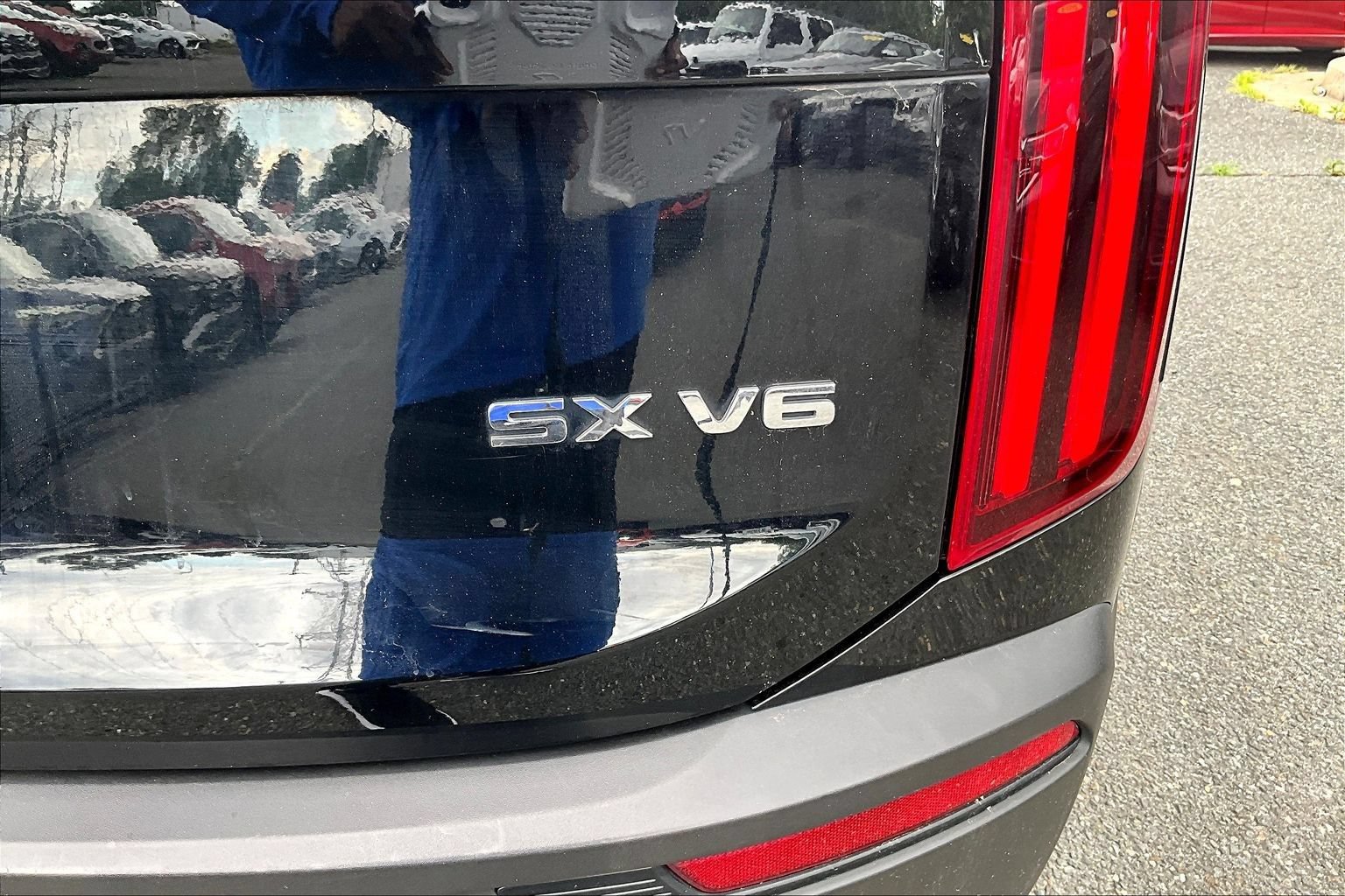 Used 2020 Kia Telluride SX w/ Towing Package FWD image 21