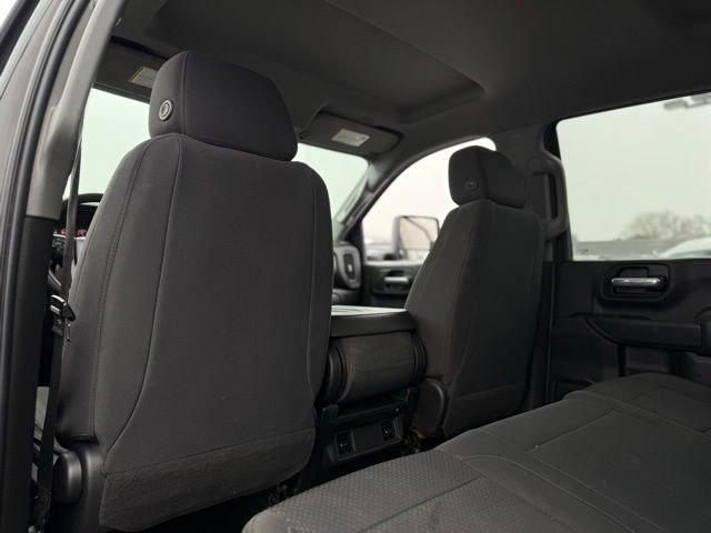 Used 2021 GMC Sierra 2500 4x4 Crew Cab w/ Gooseneck/5TH Wheel Package image 13