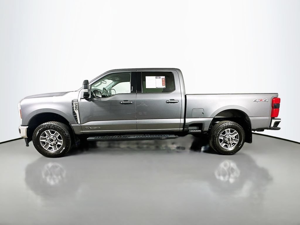 Used 2024 Ford F350 Lariat AWD/4WD image 5