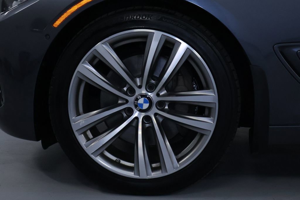 Used 2017 BMW 340i Gran Turismo xDrive image 37
