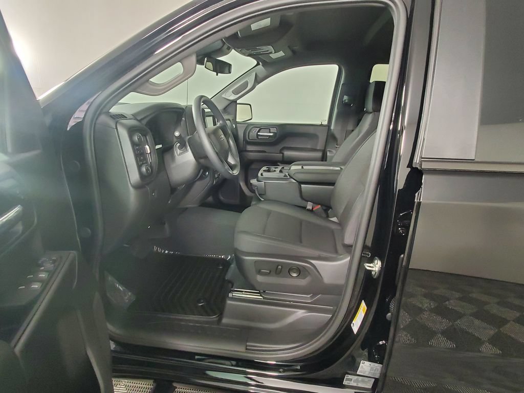 New 2026 Chevrolet Silverado 1500 Custom Trail Boss w/ Turbomax Blackout Package AWD/4WD image 10