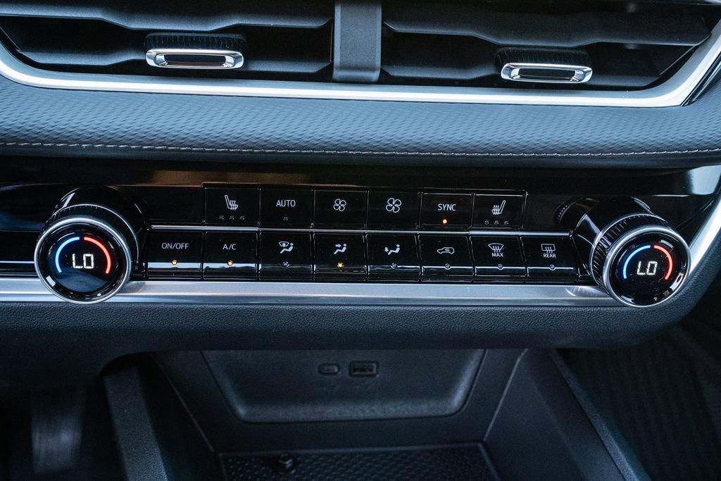 New 2026 Chevrolet Equinox LT image 27