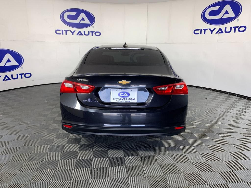 Used 2022 Chevrolet Malibu LS w/ LPO, Convenience Package 2 FWD image 4