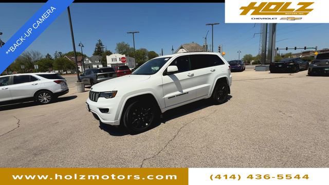 Used 2022 Jeep Grand Cherokee Laredo X AWD/4WD image 4