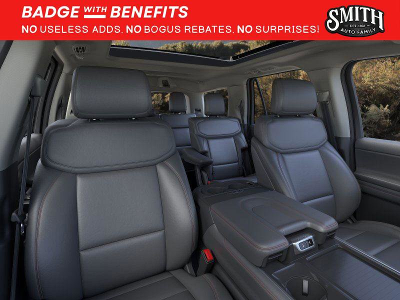 New 2025 Ford Expedition Active image 11