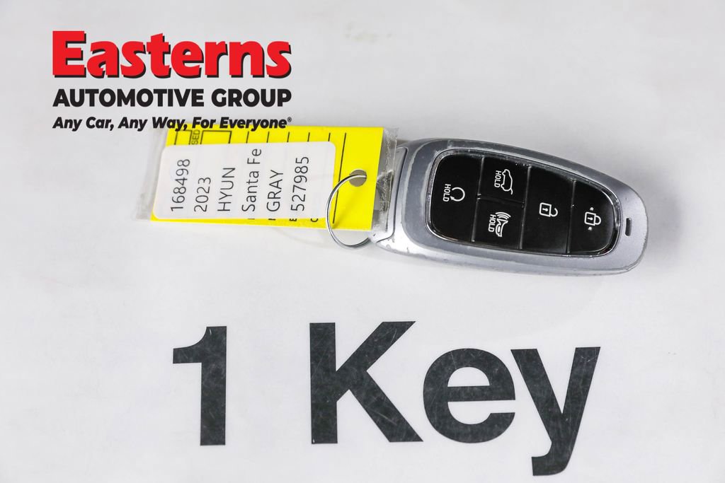 Used 2023 Hyundai Santa Fe SEL image 25