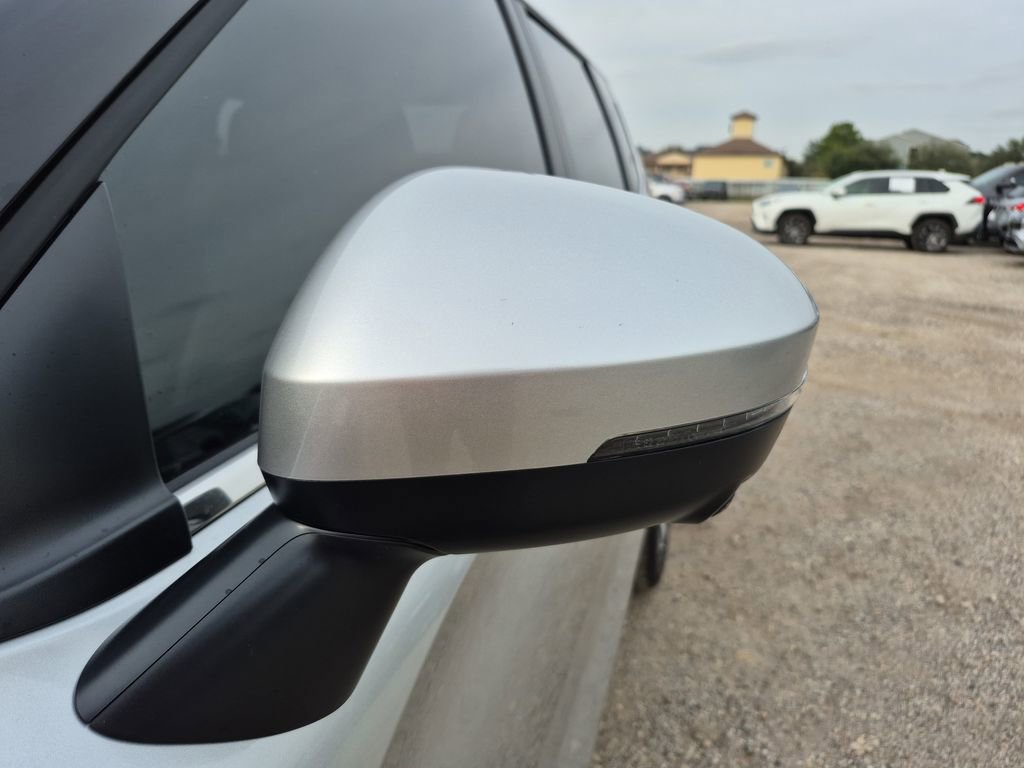 Used 2026 Chevrolet Trax LS FWD image 71