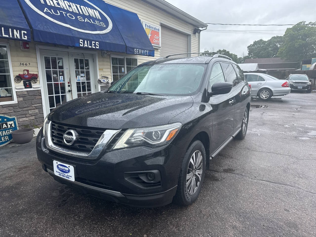 Used 2019 Nissan Pathfinder S AWD/4WD image 4