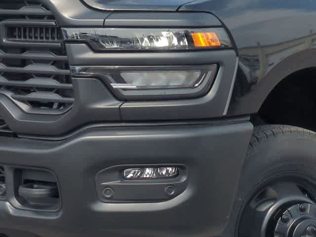 New 2026 RAM 3500 Tradesman AWD/4WD image 11