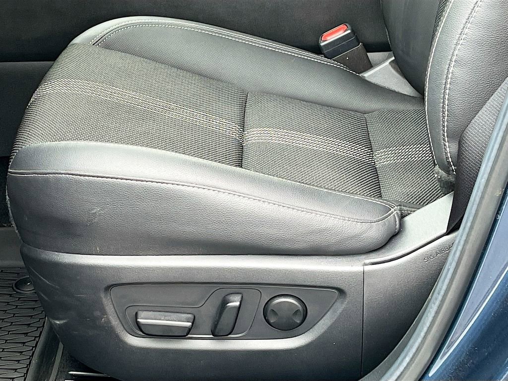 Used 2025 MAZDA CX-50 AWD 2.5 S w/ Weather Package image 18