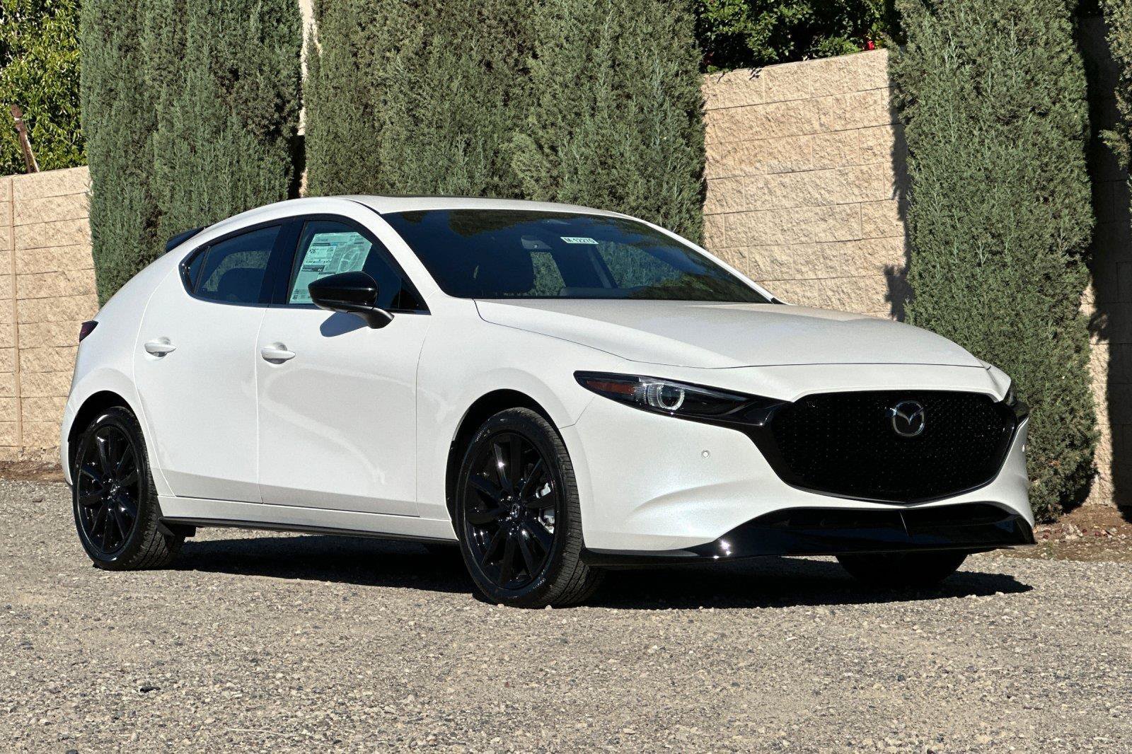 New 2026 MAZDA MAZDA3 Hatchback w/Premium Plus Pkg AWD/4WD image 2