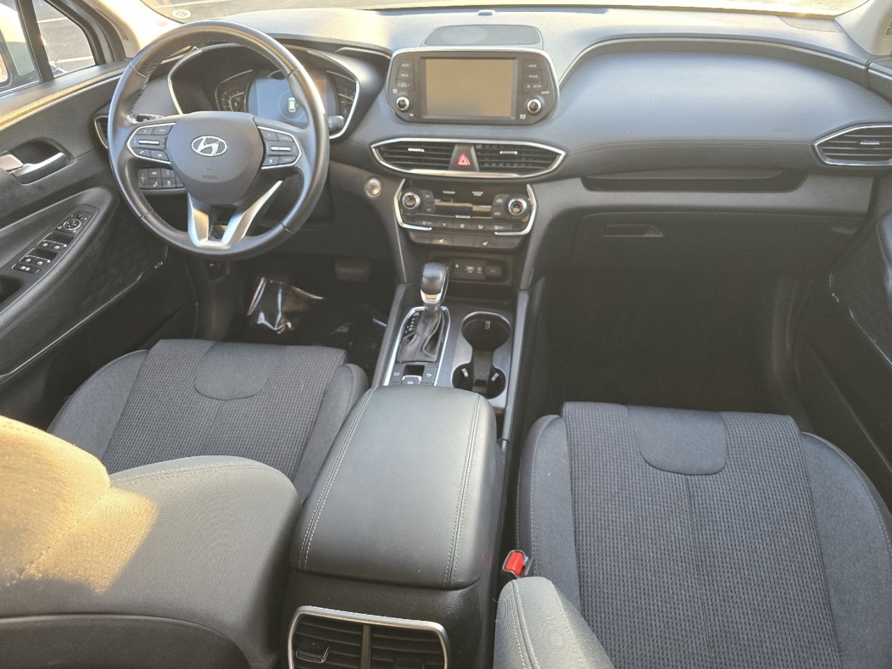 Used 2020 Hyundai Santa Fe SEL w/ Convenience Package image 22