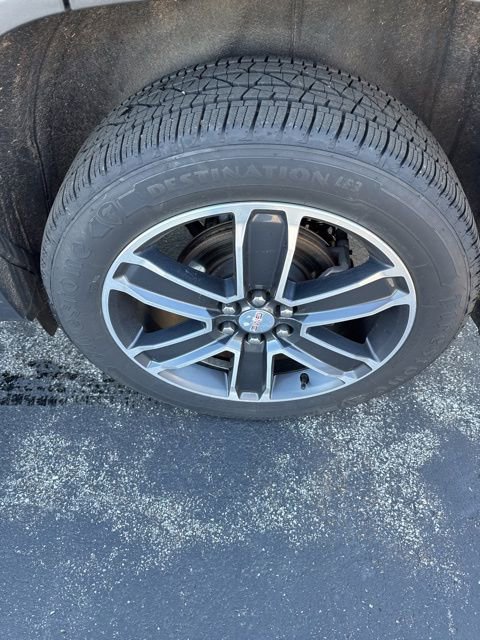 Used 2021 GMC Acadia SLT AWD/4WD image 7