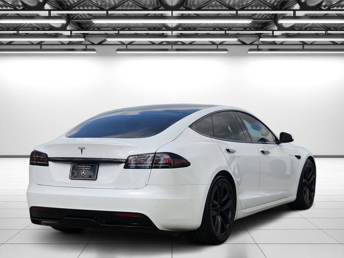 Used 2022 Tesla Model S image 7