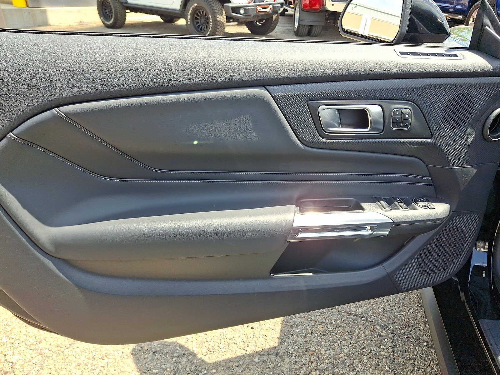 Used 2024 Ford Mustang GT Premium RWD image 12