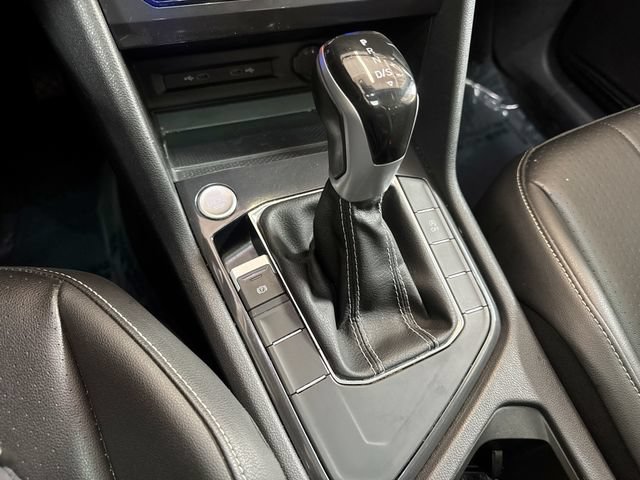 Certified 2023 Volkswagen Tiguan SE w/ Panoramic Sunroof Package FWD image 23