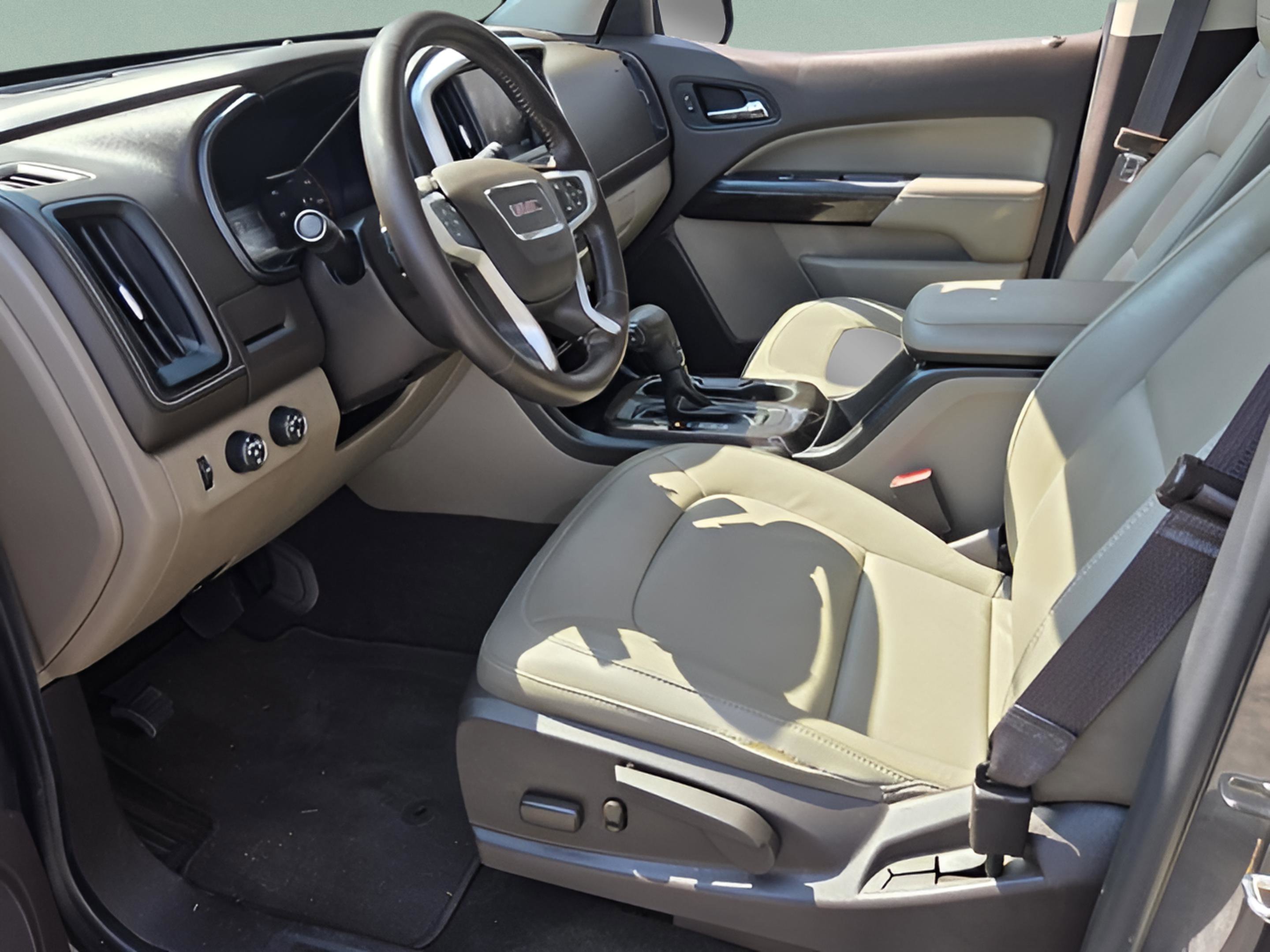 Used 2016 GMC Canyon SLT w/ Driver Alert Package image 13