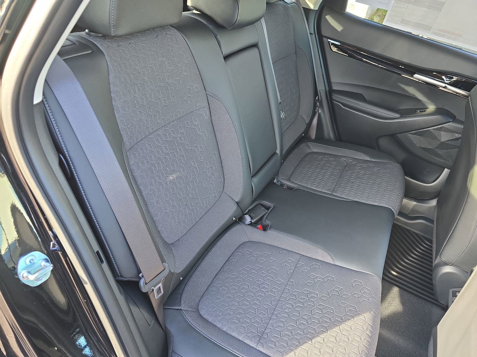 New 2026 Kia Seltos S FWD image 11