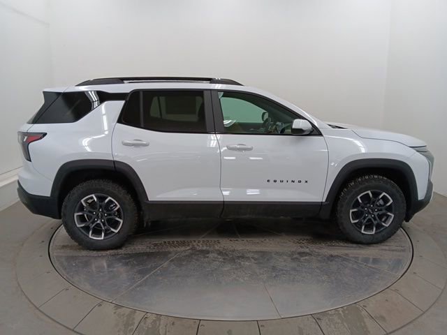 New 2026 Chevrolet Equinox ACTIV w/ Convenience Package III image 27