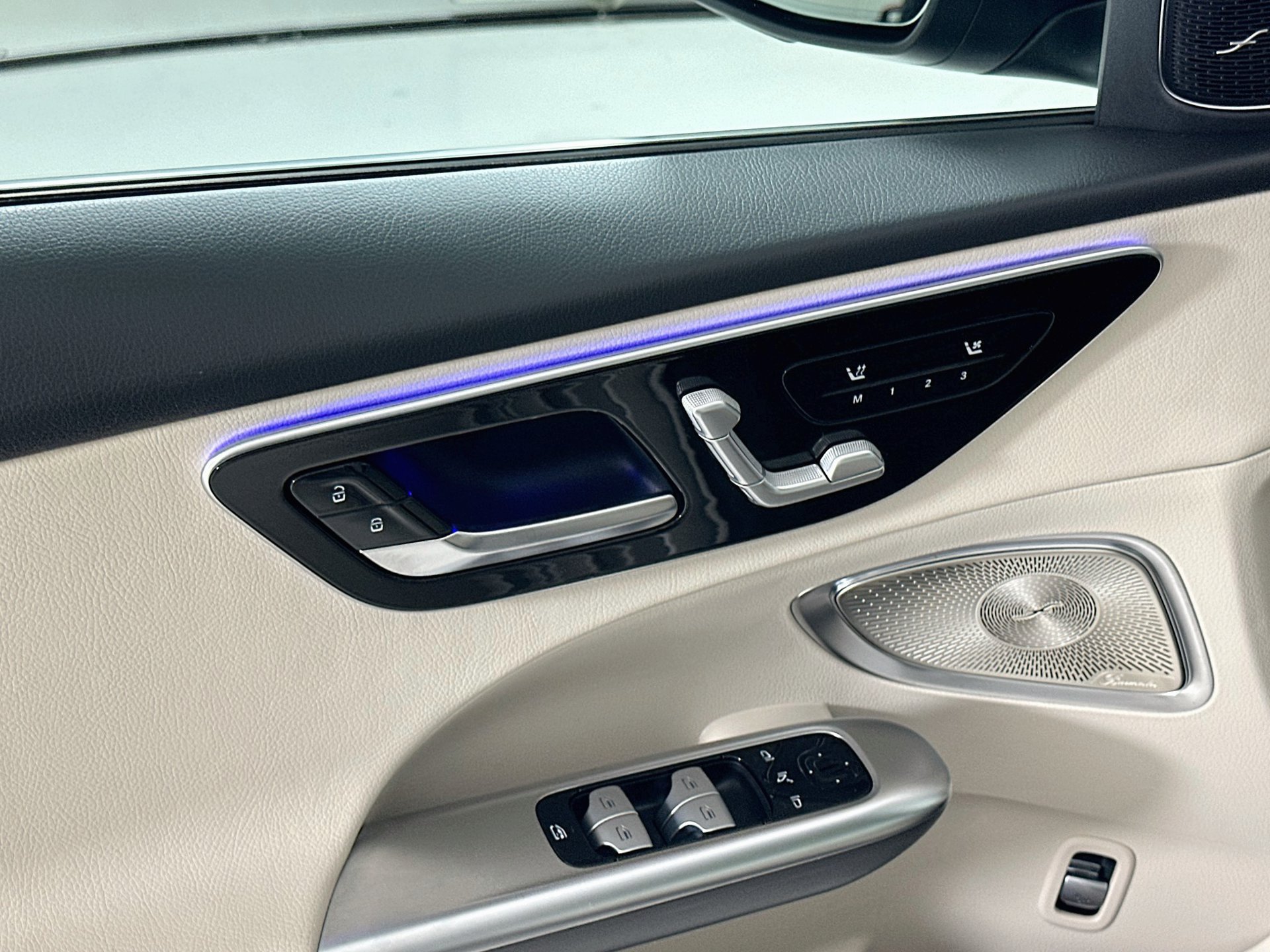 Certified 2024 Mercedes-Benz C 300 Sedan image 19