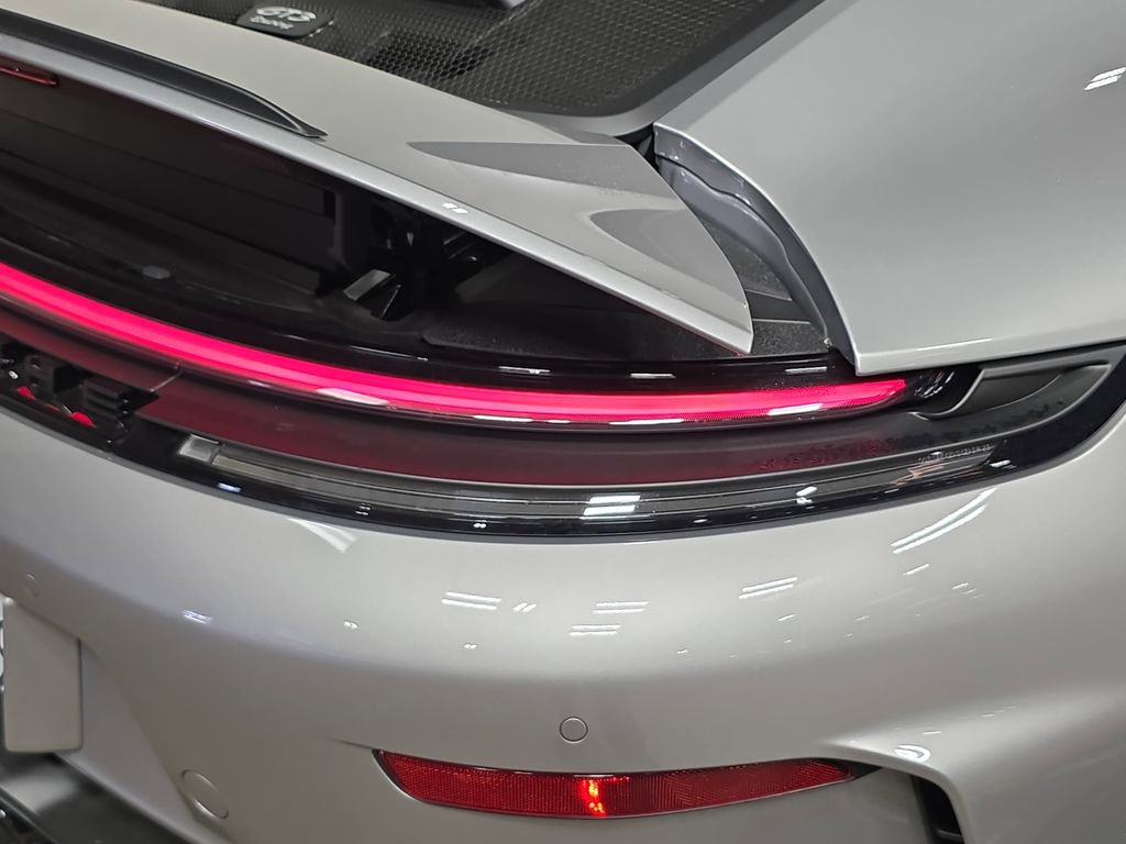 Certified 2025 Porsche 911 GT3 image 30