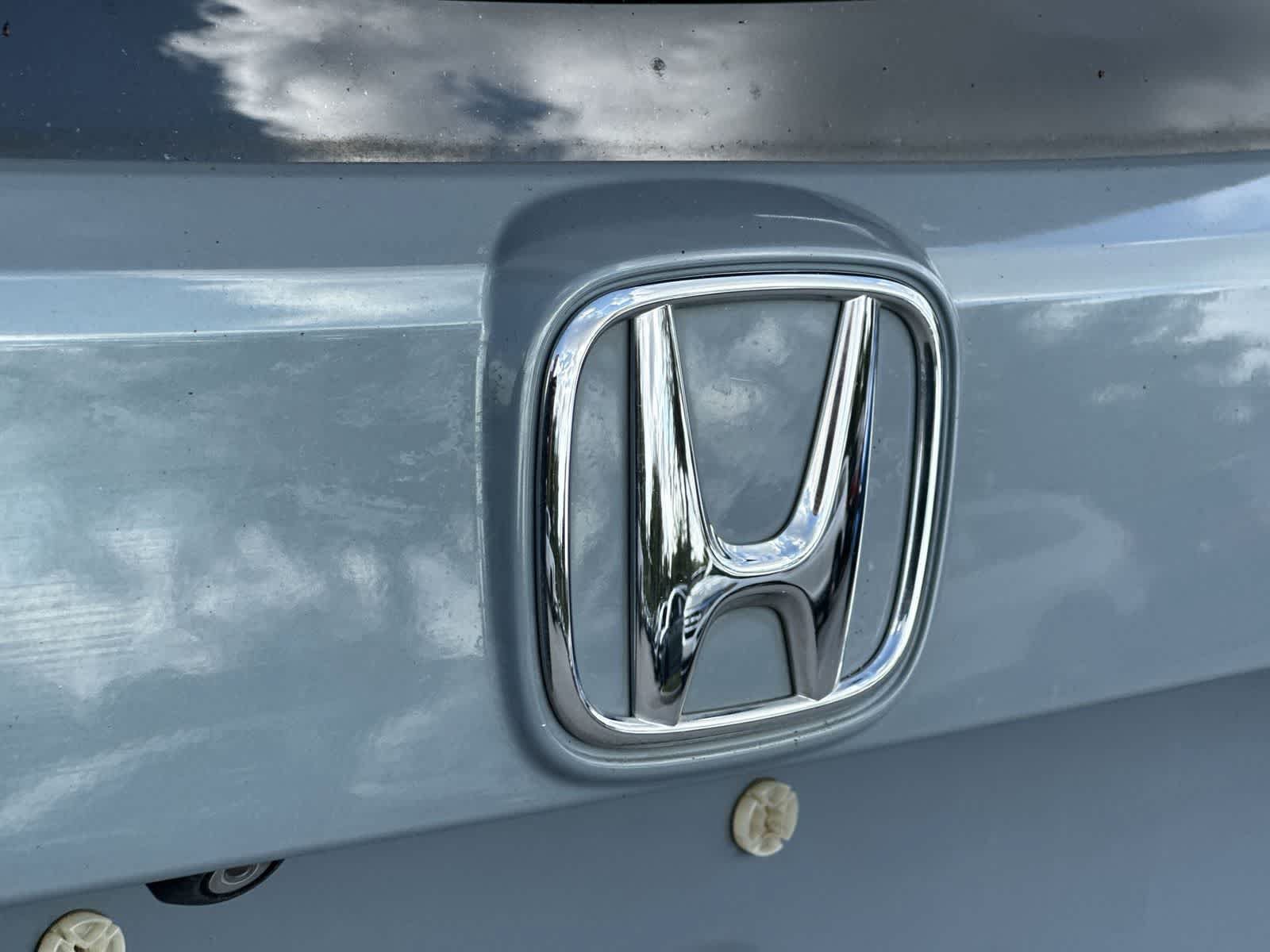 Used 2017 Honda Civic EX-L image 10